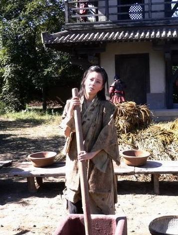为什么一首随便唱的歌能传到吕后那里?(为什么随便碰一下就乌一坨)
