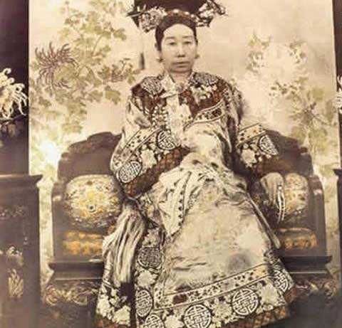 流亡日志:山西慈禧53天记载,1900年八国联盟入侵
