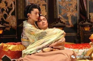 婴儿出生后第三天,举行沐浴仪式,召集亲友为婴儿祝福(婴儿出生第三天黄疸)