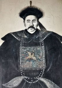 胡雪岩:荒淫奢侈,痕迹不寻常,后卒以致败(胡雪岩生活奢侈)