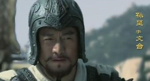 十天卜,不能生!童谣警告;宫门前,一位青袍道士手里拿着吕字的