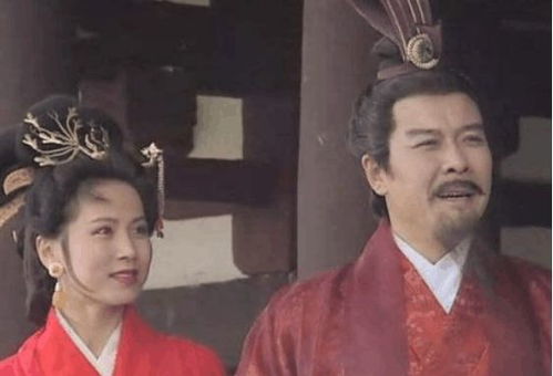 赤壁大战后,刘备借荆州不还,周瑜向孙权献计,让他以妹妹孙尚香(赤壁大战在哪)