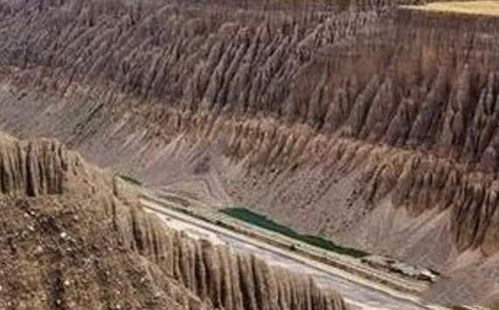 独山子炼油厂工人郭农耕到乌鲁木齐赛马场二手车交易市场销售(独山子炼油厂简介)