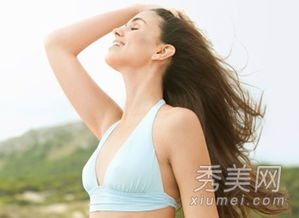 25岁女孩患有巨乳症,体重90斤,乳房重达6公斤,正常女性的