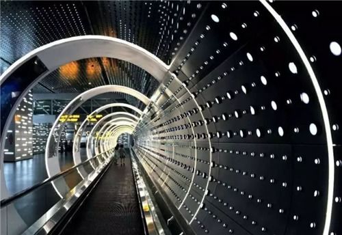 时空隧道是什么?(时空隧道是什么样子的)