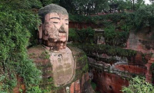 乐山大佛三次闭眼事件震惊世界(乐山大佛三次闭眼事件分别是多少年)