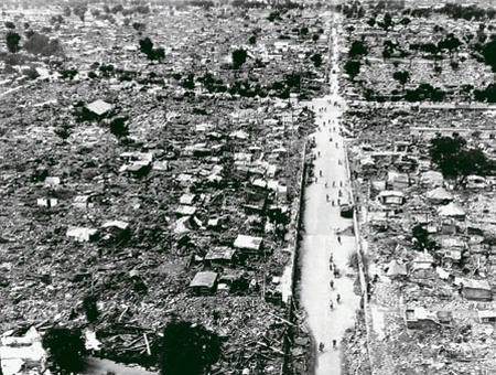 唐山大地震是哪一年?地震造成的死亡人数是多少? 唐山大地震是哪一年发生的1976年9月9日