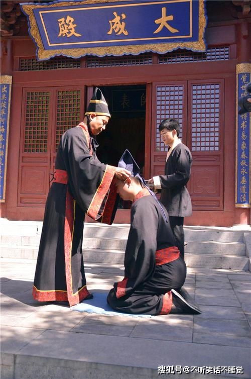 弱冠年龄是多少年 代表其他年龄的含义(弱冠指的是多少年)